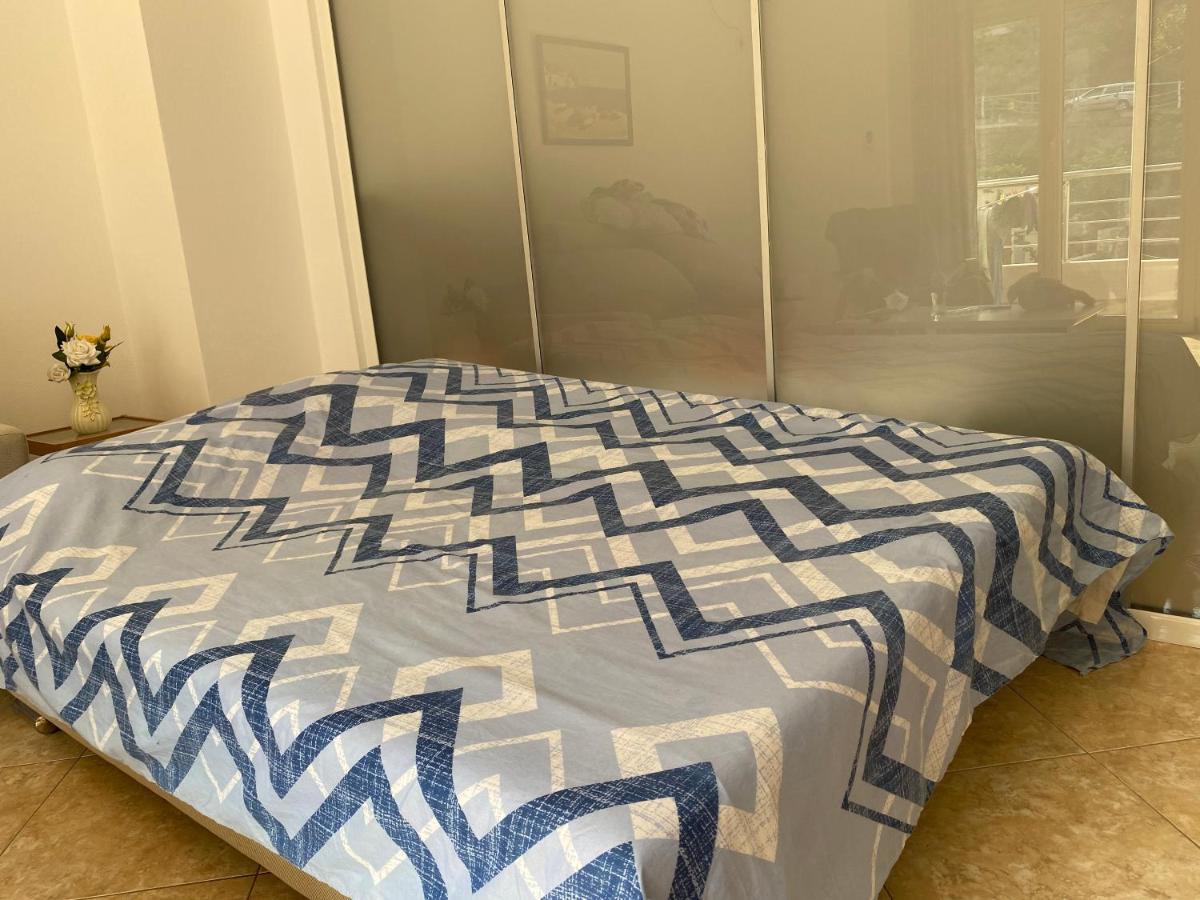 City Beach Apartment Saranda Extérieur photo