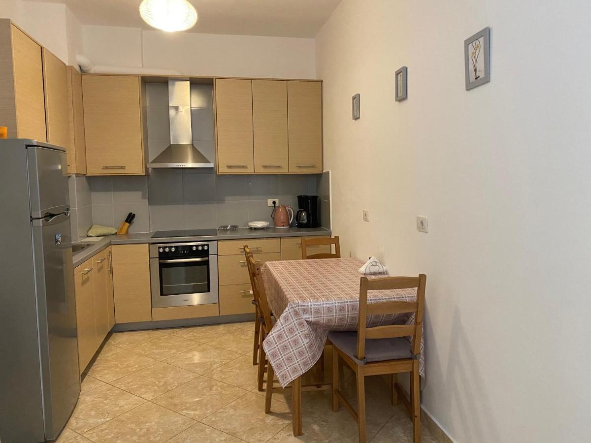 City Beach Apartment Saranda Extérieur photo